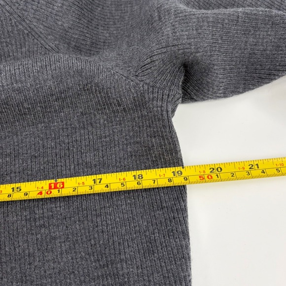 Tory Burch Gray‎ Ribbed Merino WOOL Blend Turtleneck Sweater Women's Size M - Picture 7 of 8